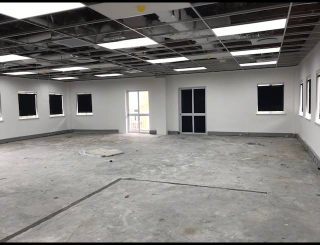 450M² OFFICE TO LET IN LA LUCIA RIDGE
